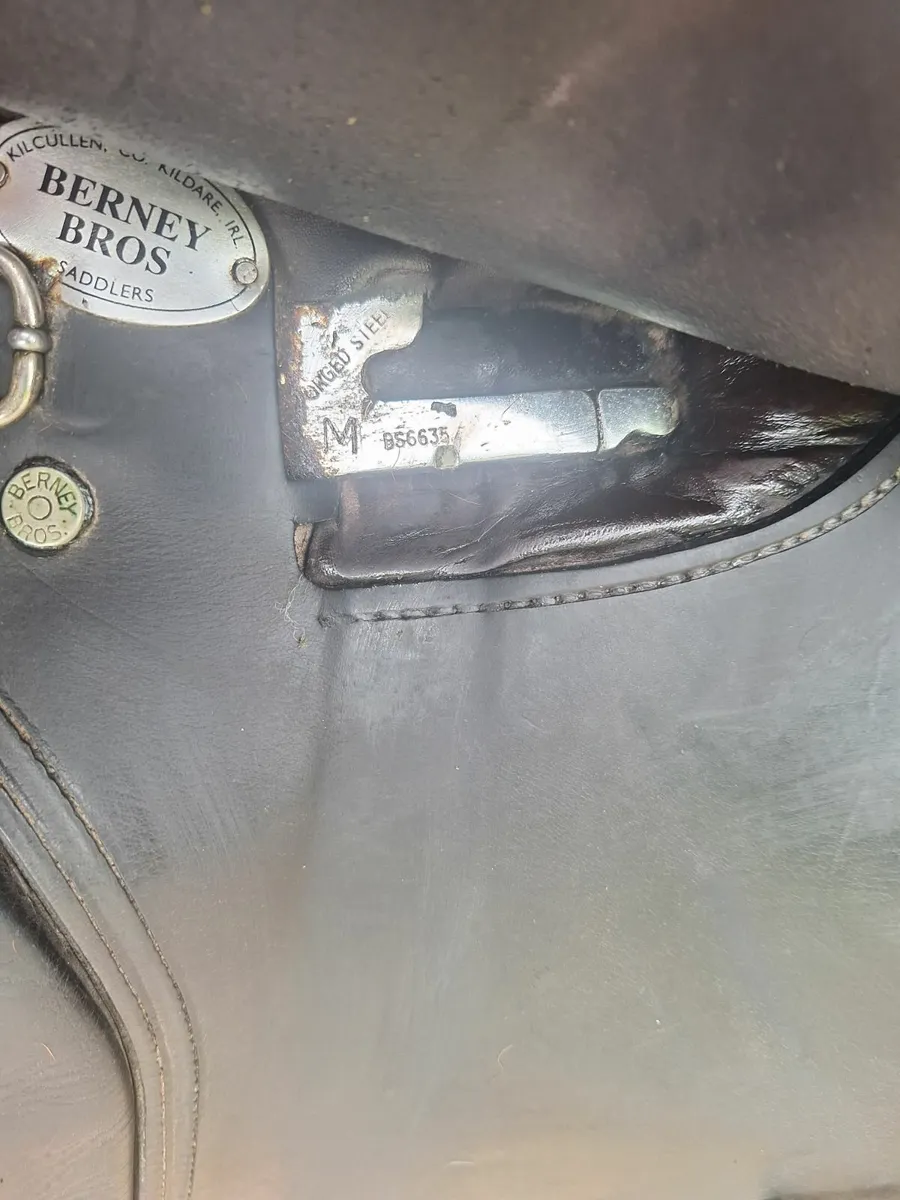 €820 To Buy All 3 Saddles - Image 4