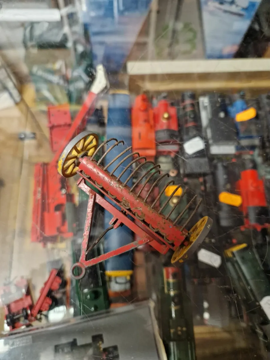 Dinky 1960's Farm Harrow - Image 1