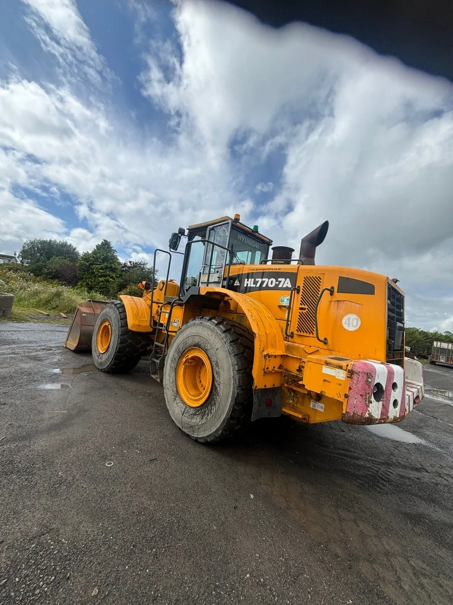 Hyundai HL 770 - Image 1