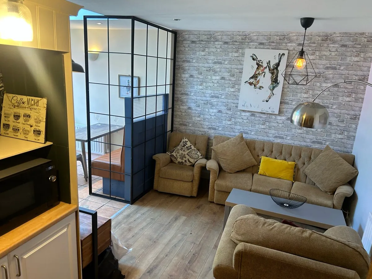 Room to let - Image 1