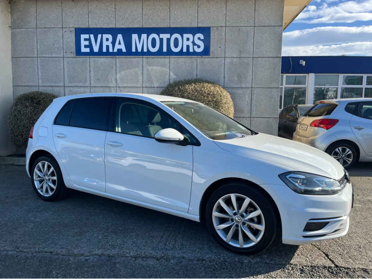 Volkswagen Golf COMFORTLINE 1.2 PETROL //HIGH SPEC - Image 3