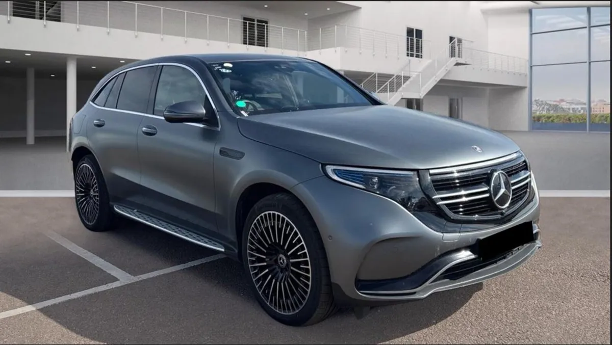 MERCEDES-BENZ EQC 400 AMG LINE PREMIUM 4MATIC - Image 1