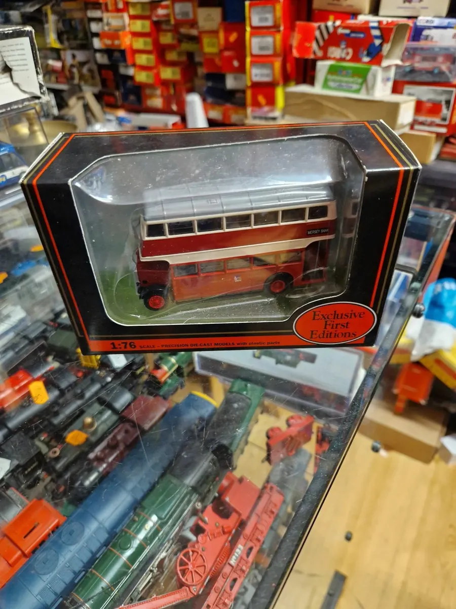 Corgi EFE Bus - Image 1