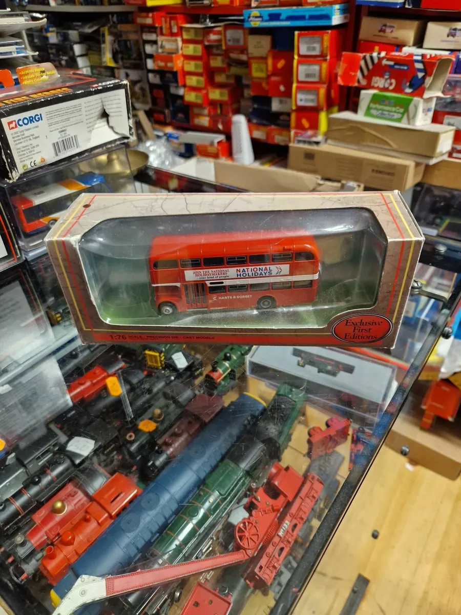 Corgi EFE Bus - Image 1