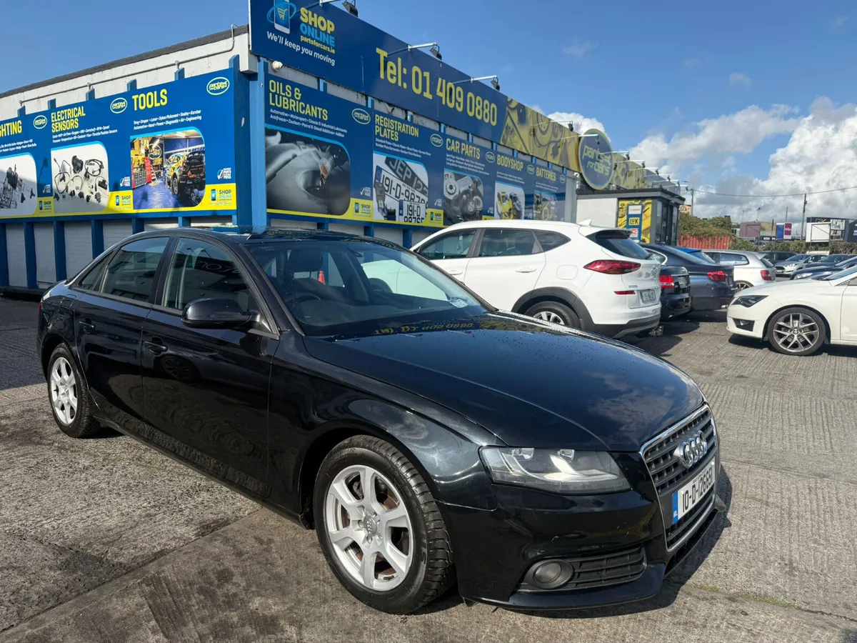 Audi A4 2010 - Image 4