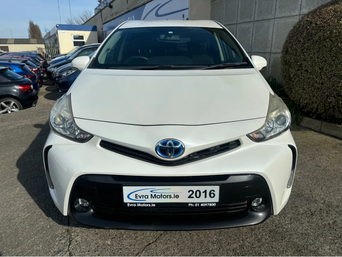 Toyota Prius 5 SEAT AUTOMATIC HYBRID 1.8 PETROL // - Image 2