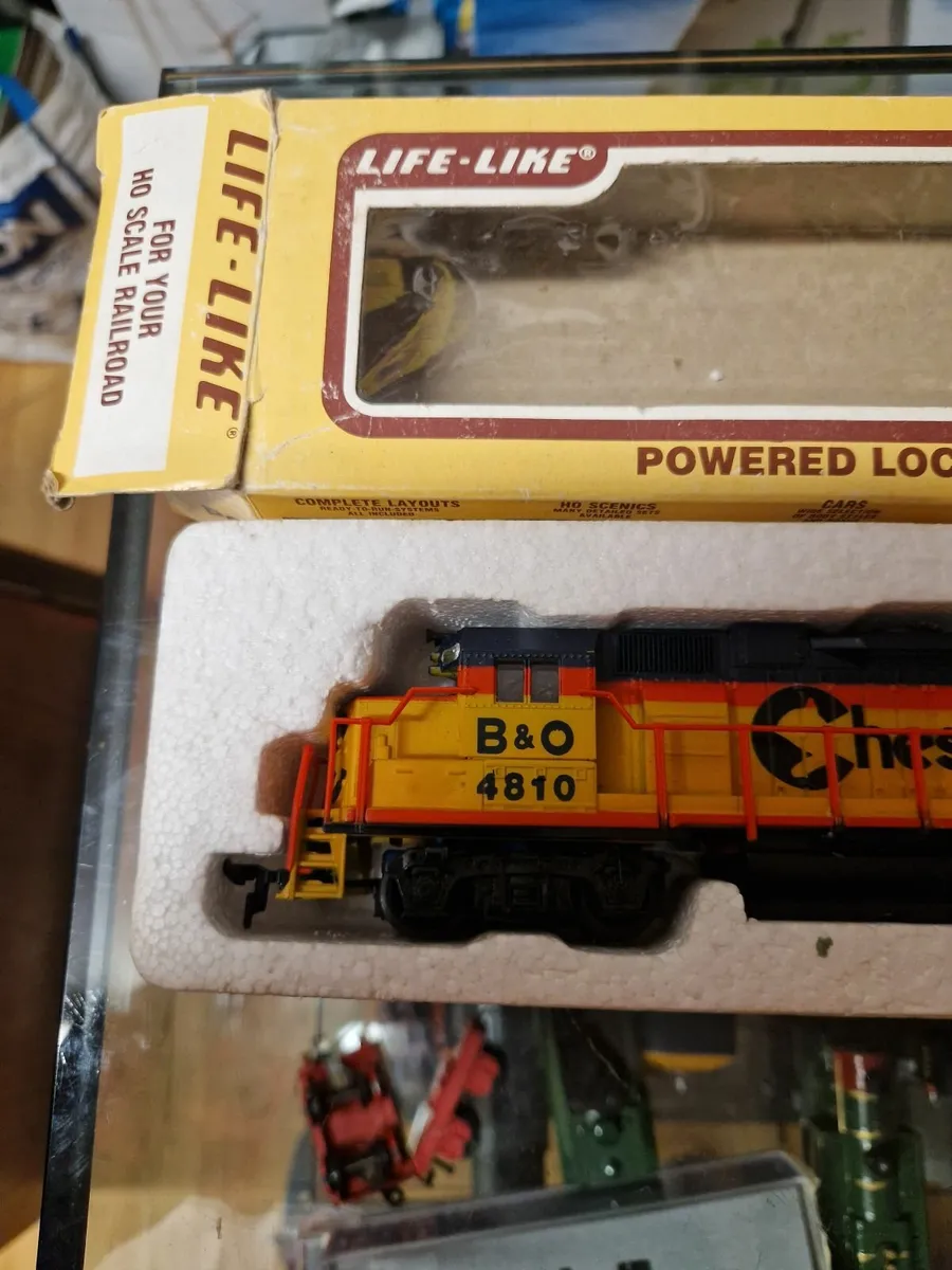 Hornby Lifelike American Diesel Engine - Image 4
