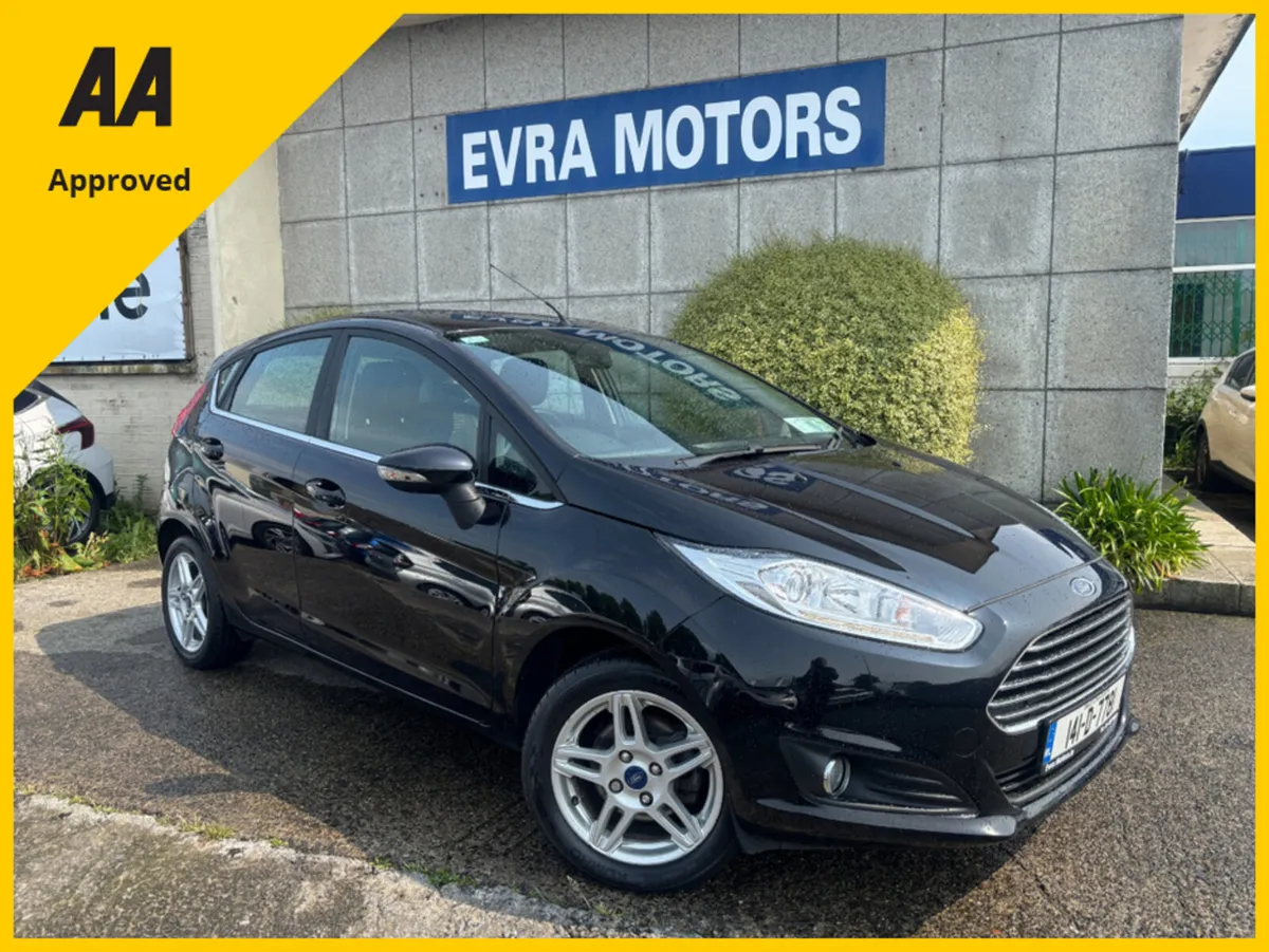 Ford Fiesta TITANIUM 1.0 PETROL //LOW MILES// - Image 1