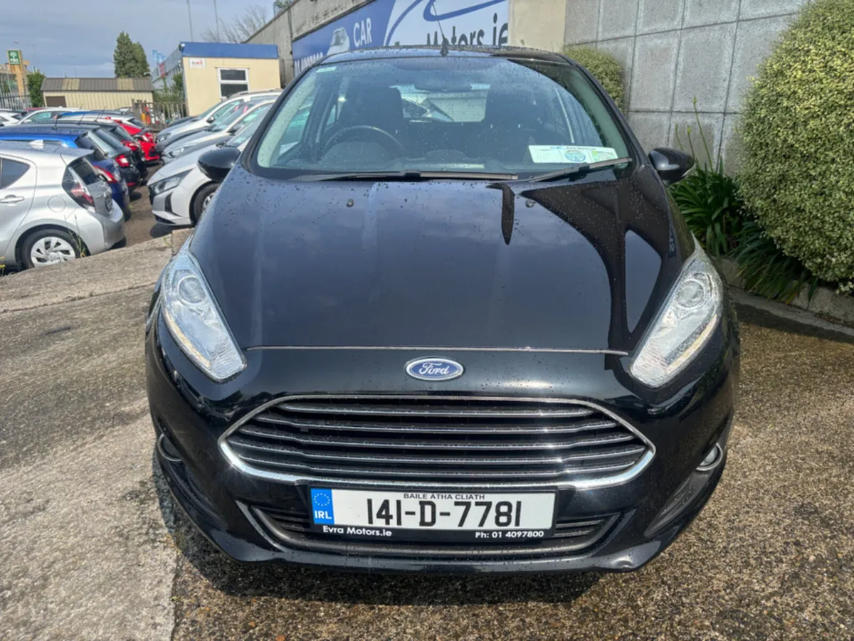 Ford Fiesta TITANIUM 1.0 PETROL //LOW MILES// - Image 2