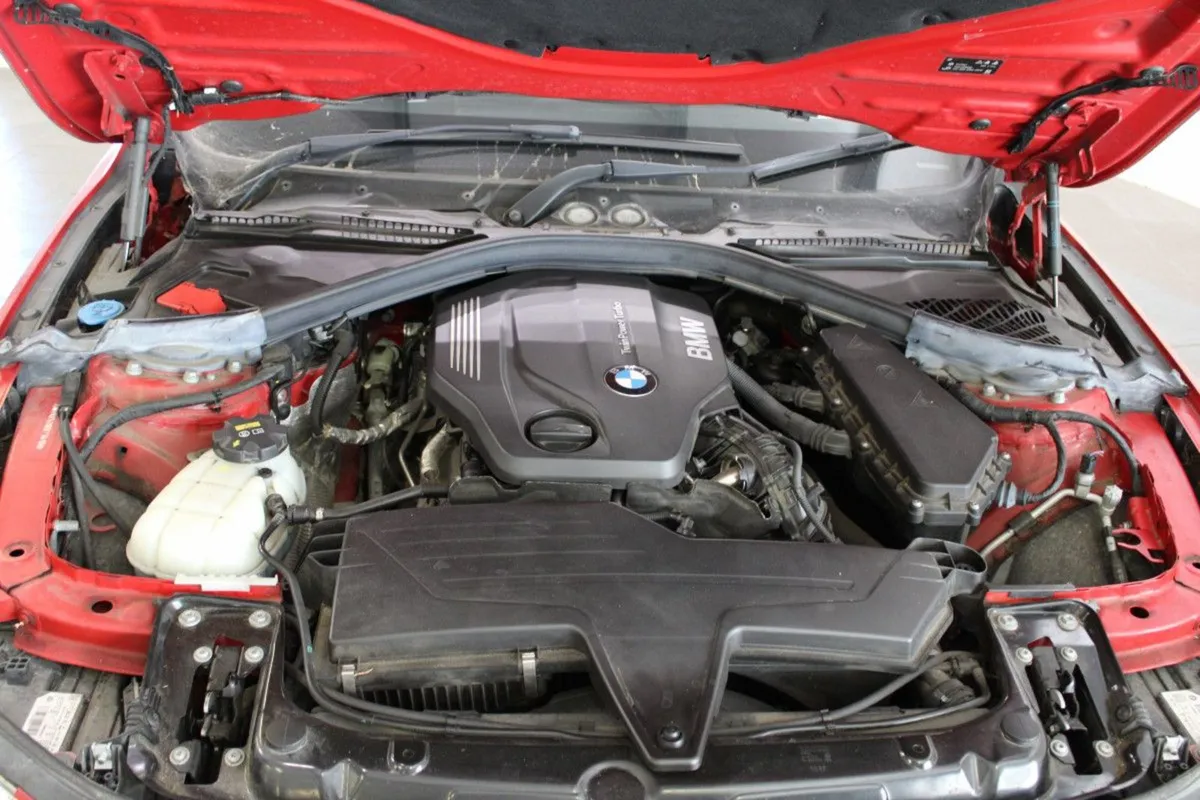 BMW 3 Series 320d SE - Image 4