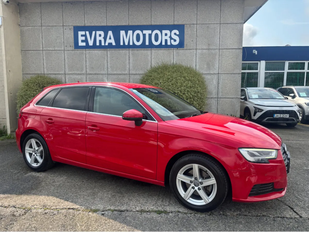 Audi A3 SB AUTOMATIC 1.4 PETROL //REVERSE CAMERA// - Image 3