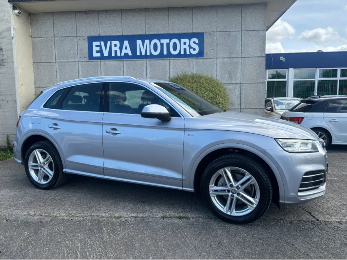 Audi Q5 S-LINE QUATTRO AUTOMATIC 2.0 DIESEL 190BHP - Image 3