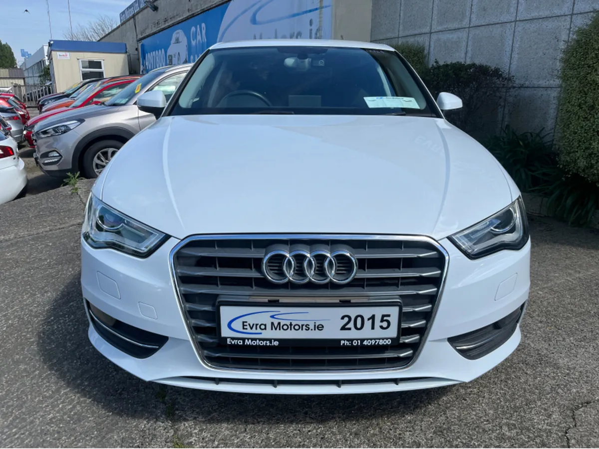 Audi A3 1.4 PETROL AUTOMATIC //LOW MILES// - Image 3