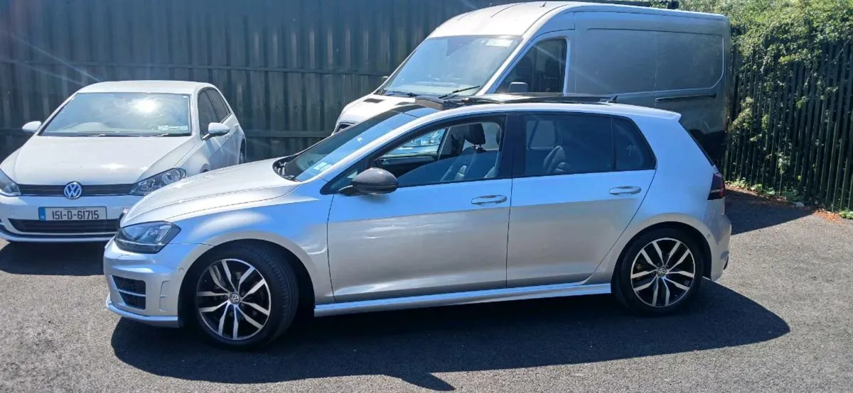 151 VW GOLF 1,4 TSI  R LINE SPEC ,PAN ROOF - Image 3