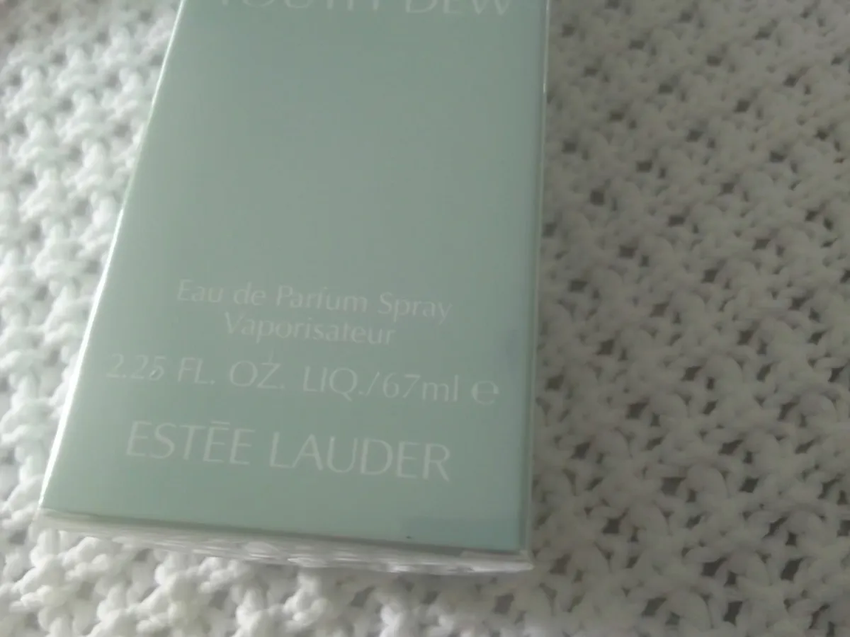 ESTEE LAUDER YOUTH DEW 67mls  EDP NEW - Image 2