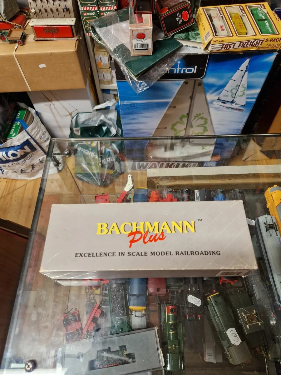 Hornby Bachmann HO Scale American Powered Engine - Image 3
