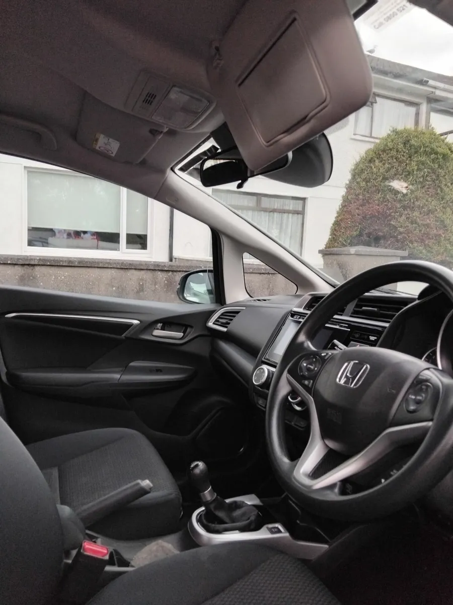 Honda Jazz 2018 1.3 - Image 3