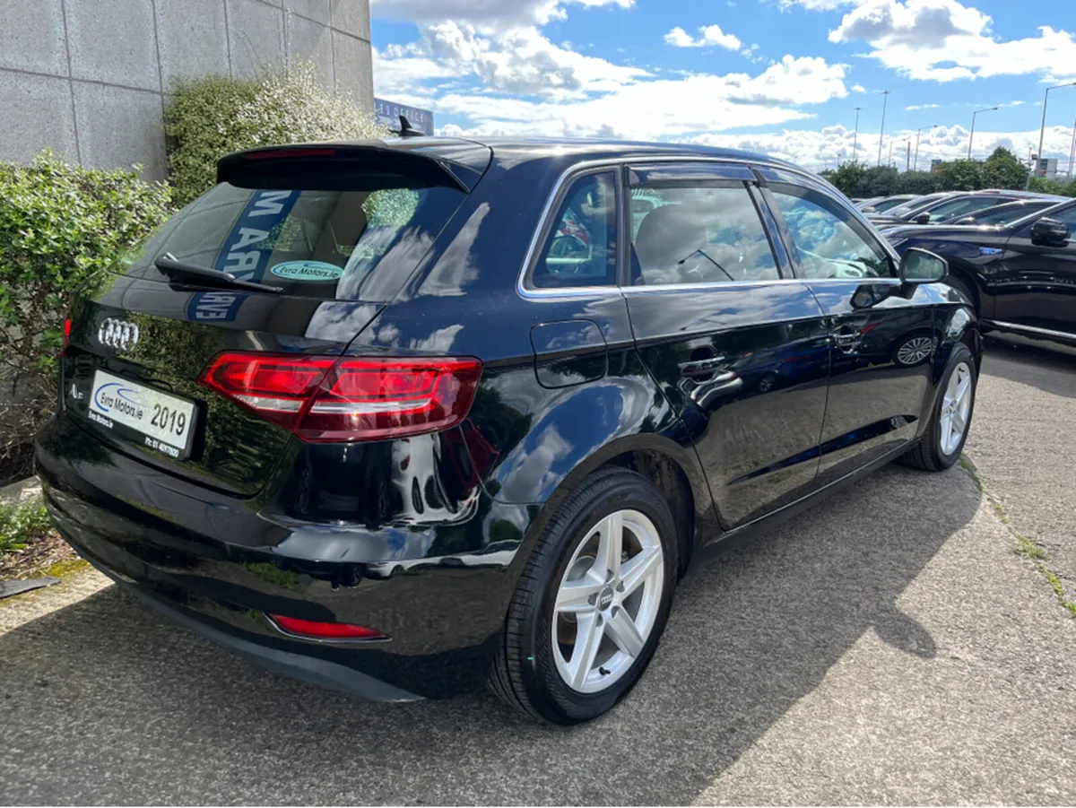 Audi A3 1.4 PETROL AUTOMATIC //LOW MILES//WINTER S - Image 4
