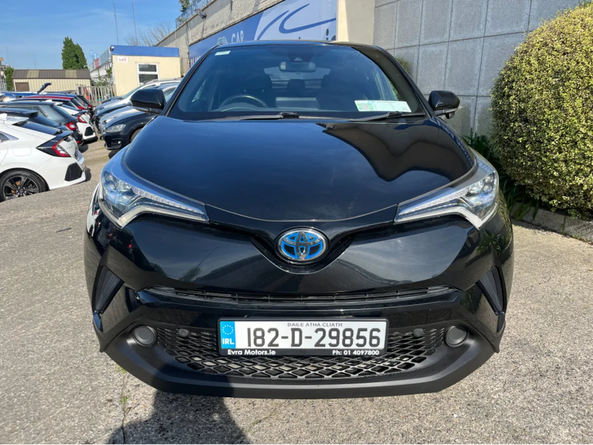 Toyota C-HR HYBRID AUTOMATIC 1.8 PETROL - Image 2