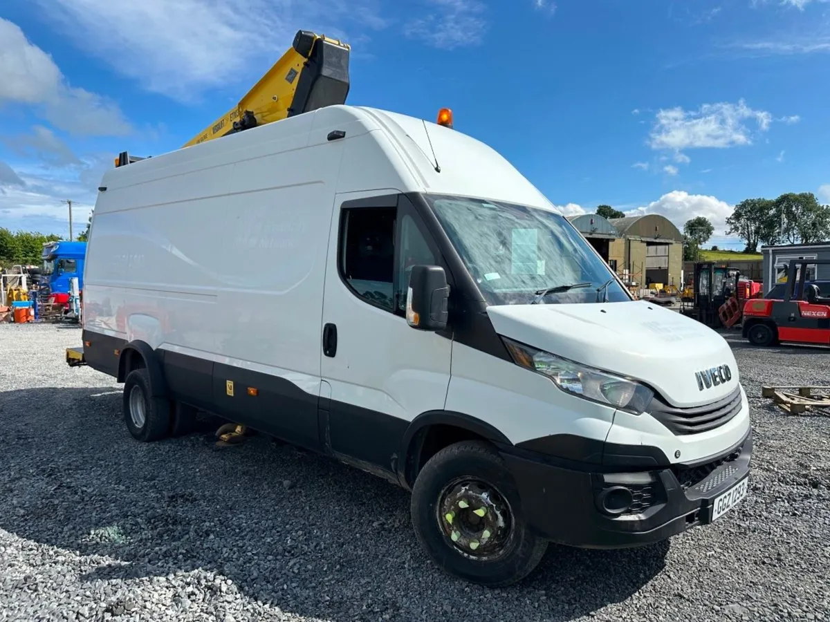 2017 IVECO DAILY CHERRY PICKER....94,000 MILES - Image 3