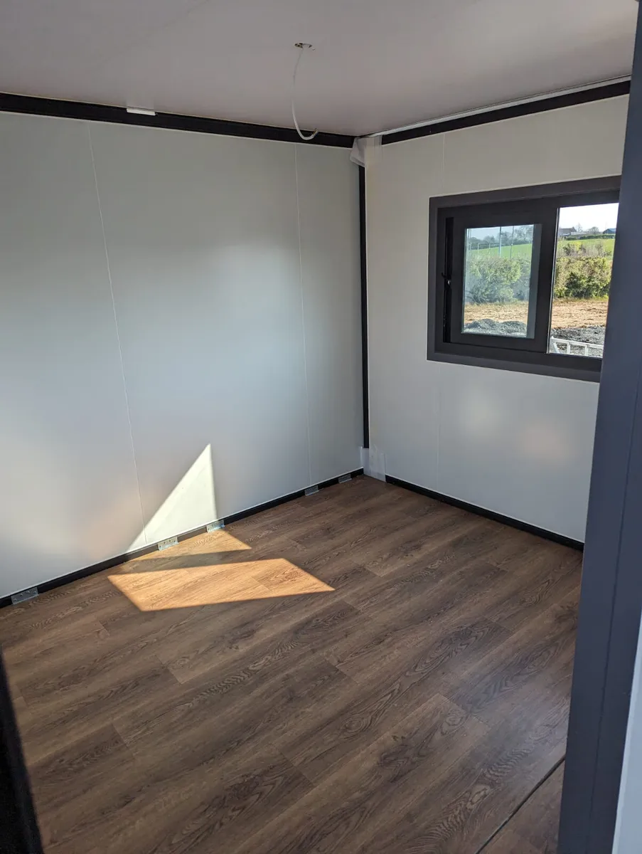 20FT X 10FT EXPANDABLE OFFICE/UNIT FOR AUCTION - Image 4
