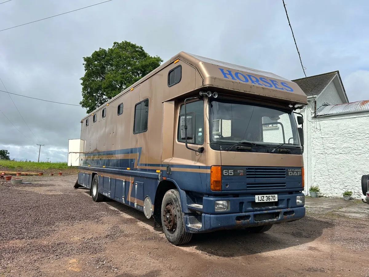 Six horse 🐎 lorry- LONG PSV - Image 2