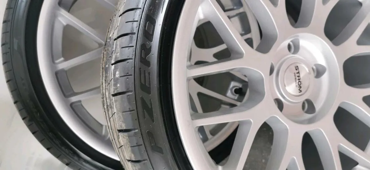 Pirelli P Zero Z4 - Image 4