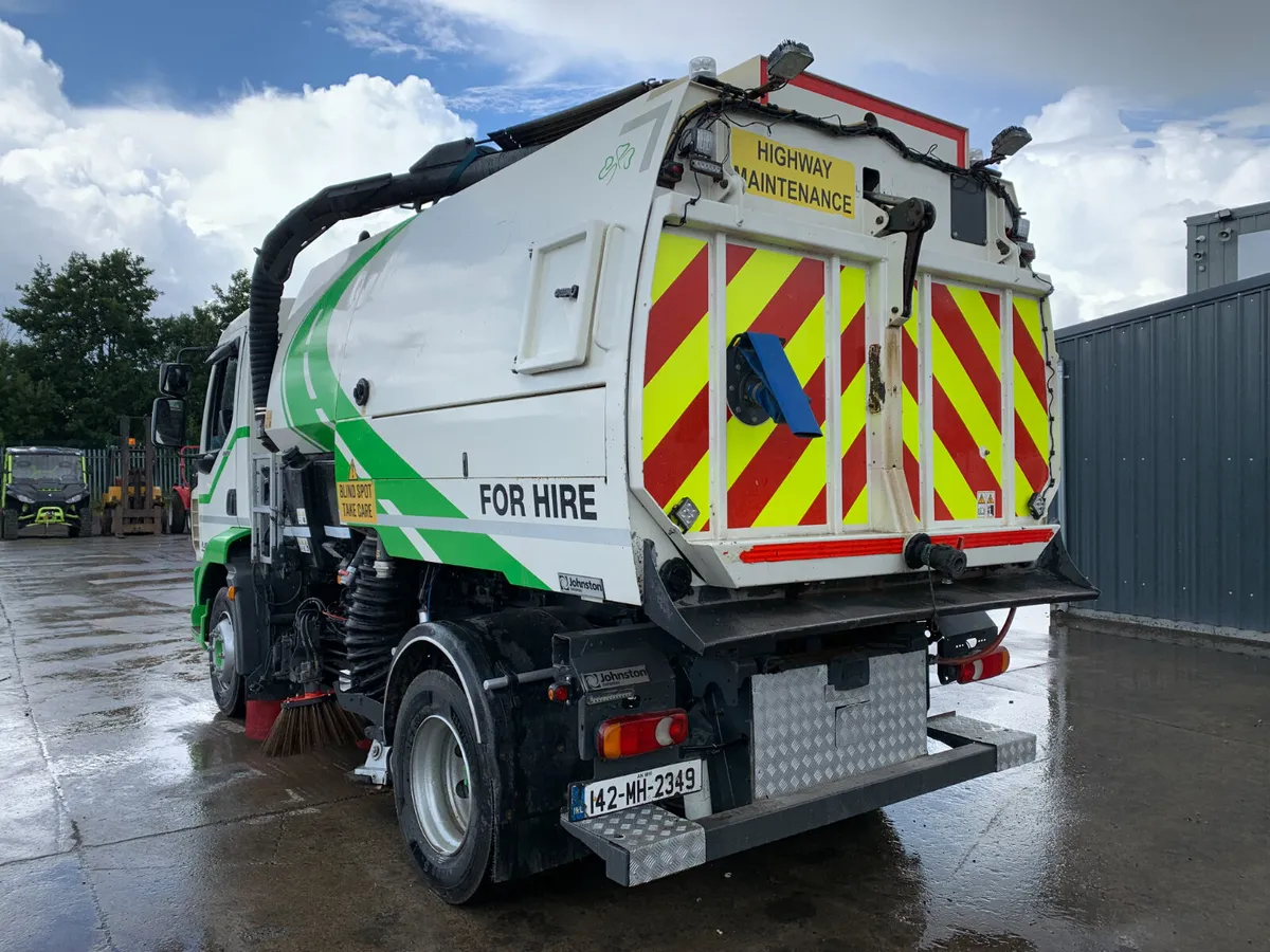 2014 DAF LF220 DUAL SWEEP REOAD SWEEPER FOR AUCTIO - Image 3