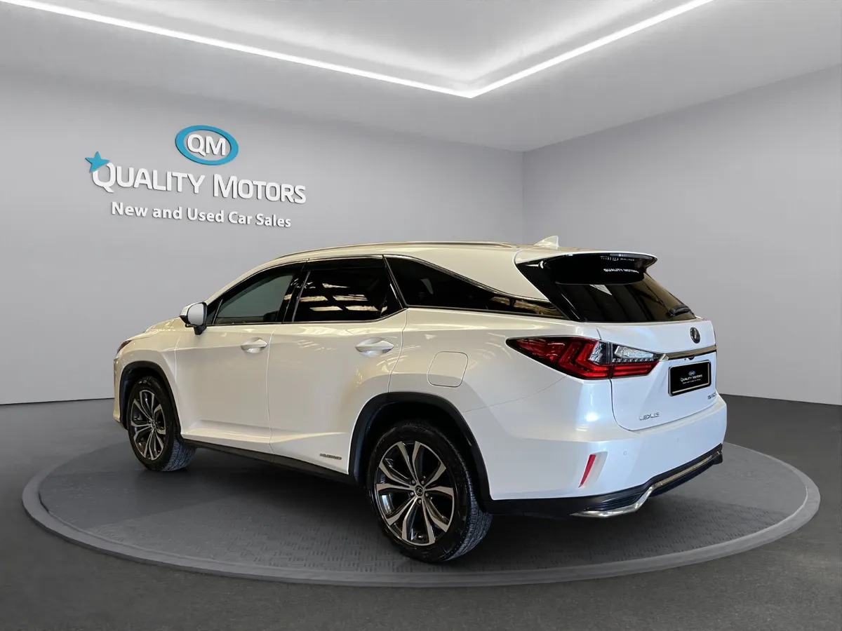 2018 LEXUS RX450HL * 7 SEATER * LUXURY - Image 4