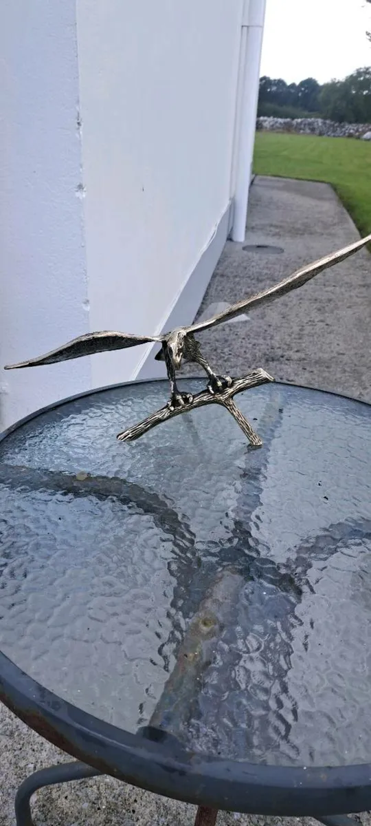 2 brass  eagles - Image 2