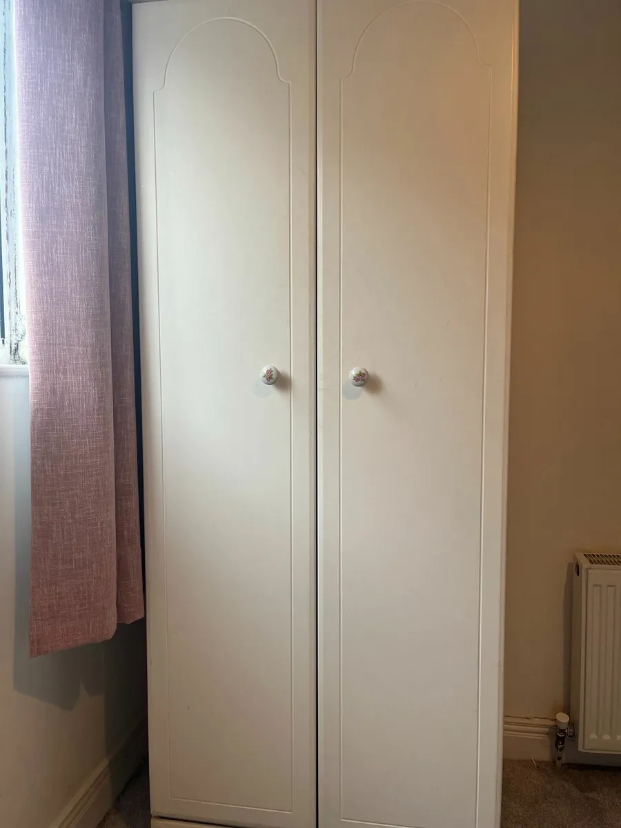 White wardrobe - Image 1