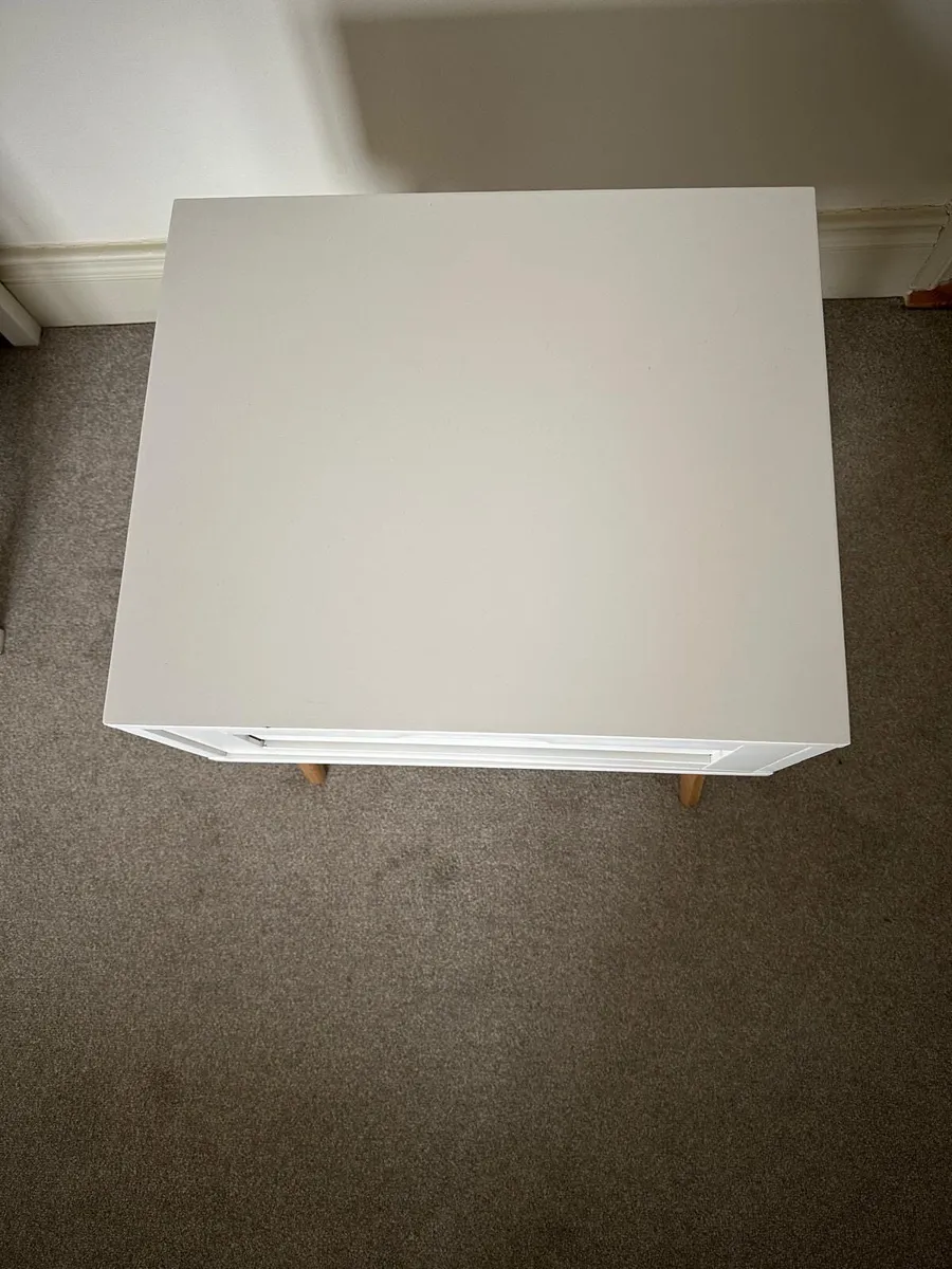 Bedside tables x2 - Image 4