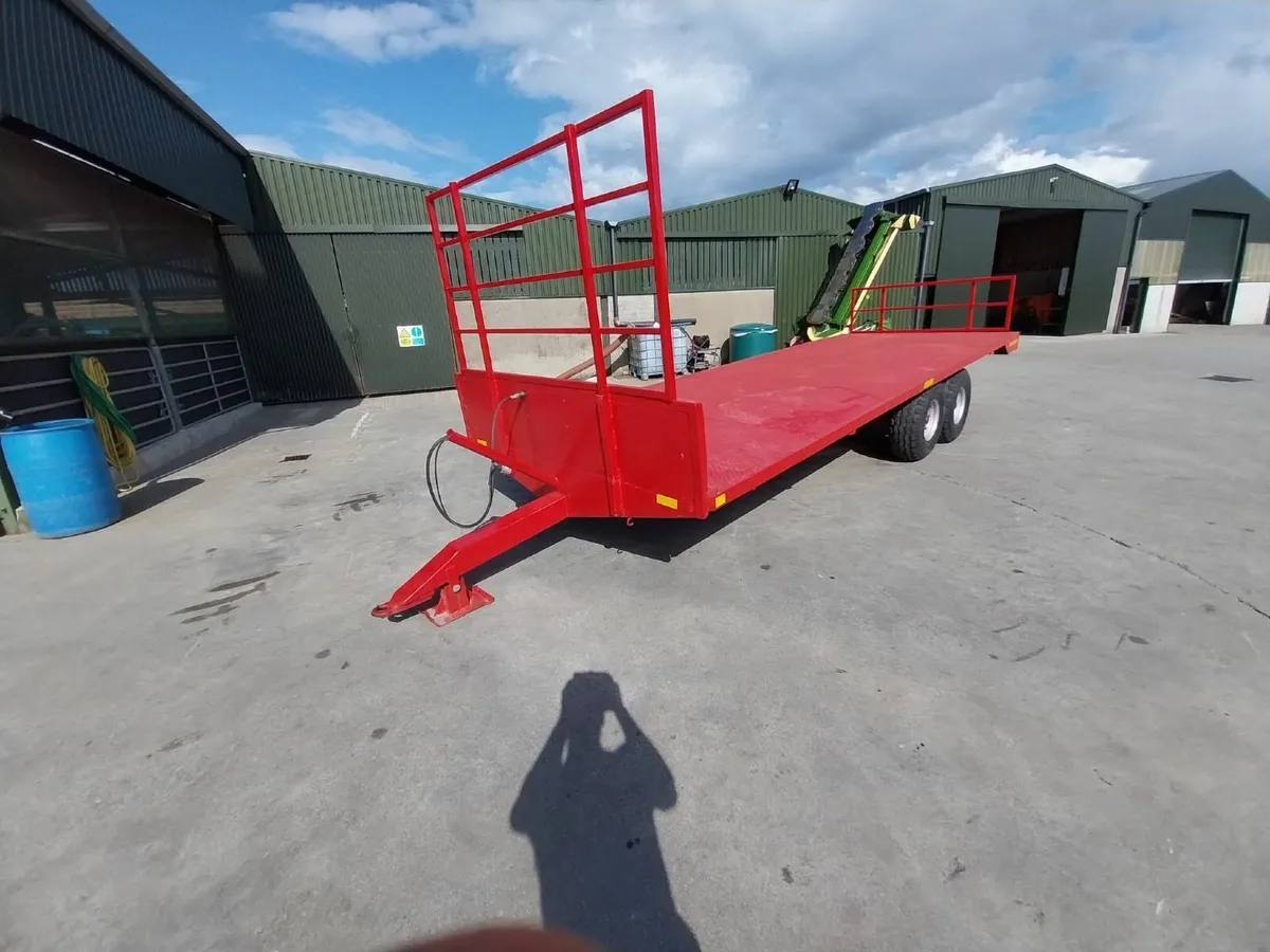 Johnston bale trailer - Image 1