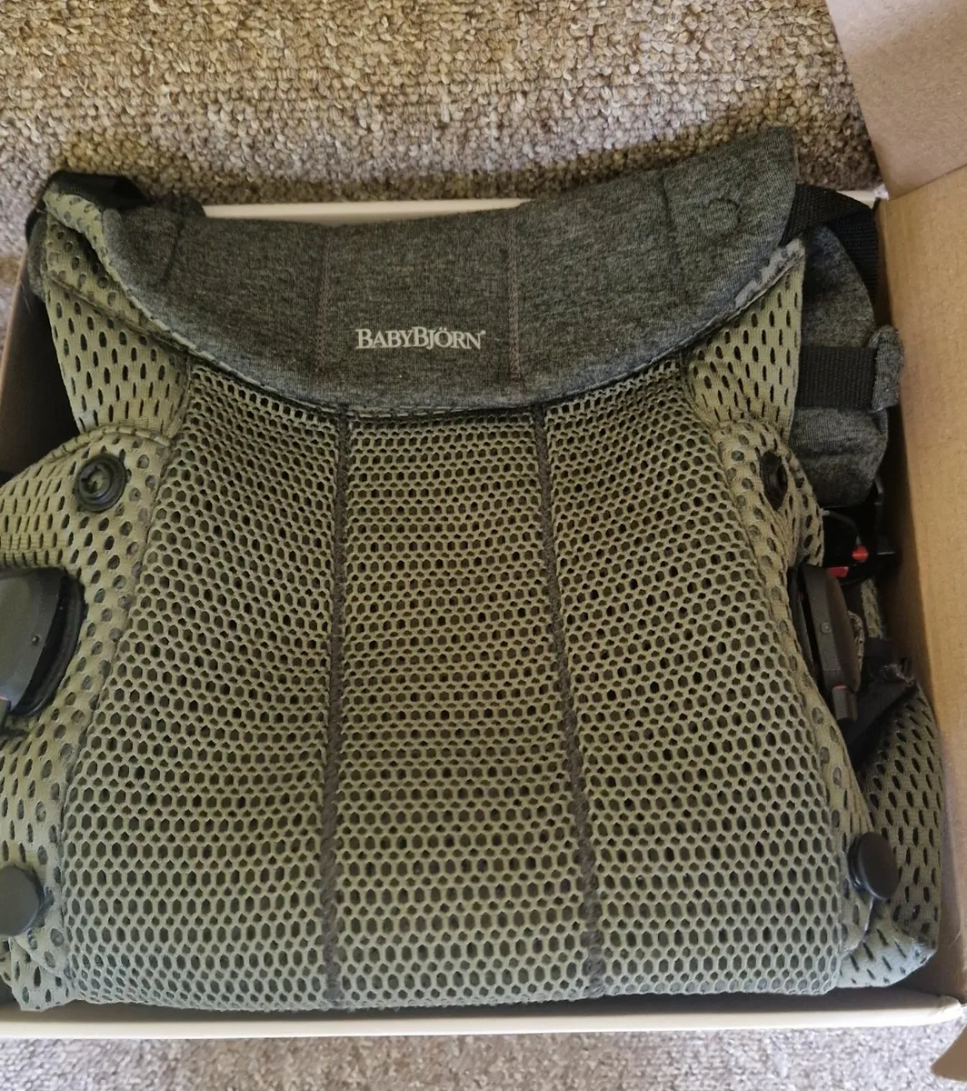 Babybjorn Carrier Harmony - Image 3