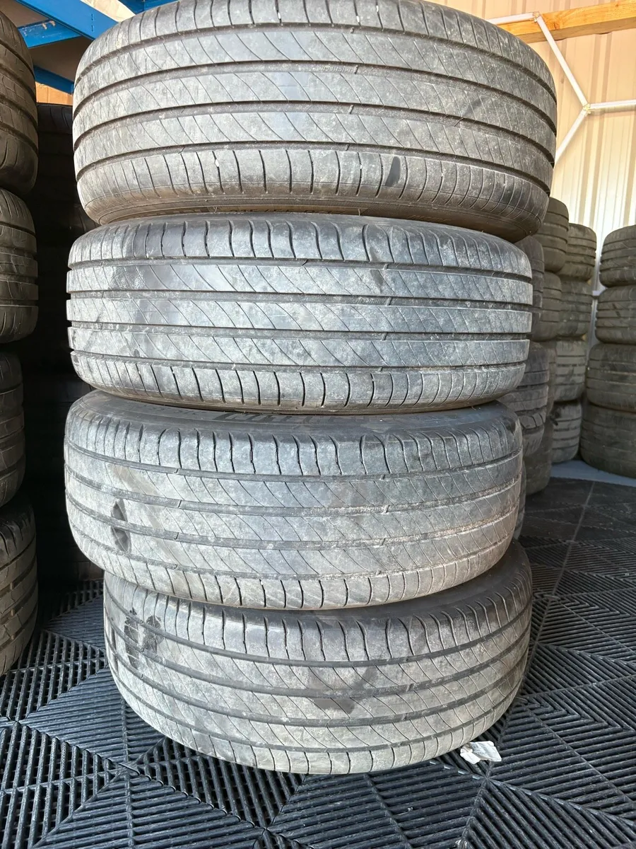 Audi 17 inch alloys 215/55/17 - Image 2
