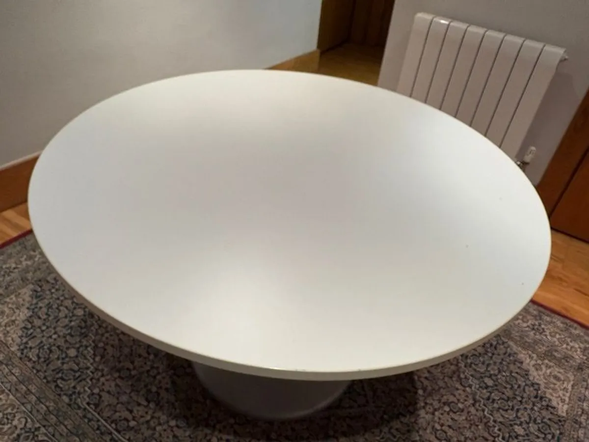 table fabulous - Image 1