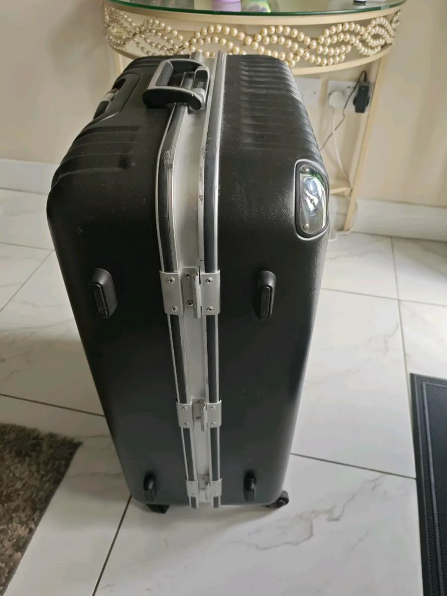 Travel Suitcase - Image 3
