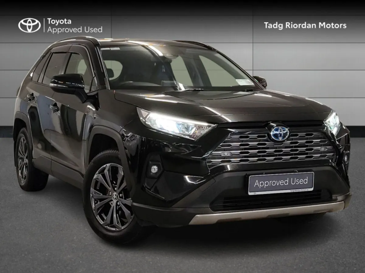 Toyota RAV4 HYBRID SOL 4DR AUTO - Image 1