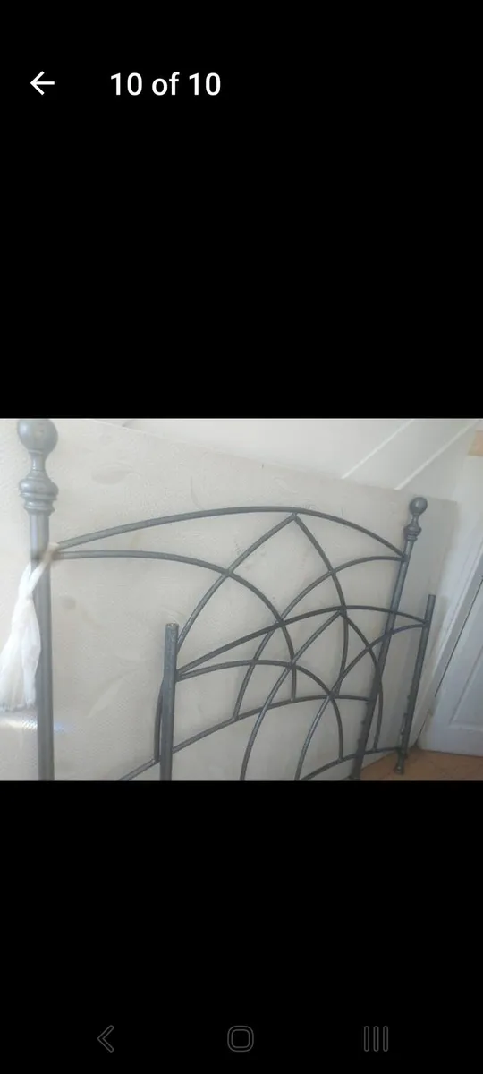 Cast iron double bed frame - Image 3