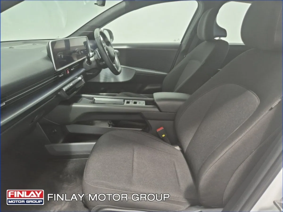 Hyundai Ioniq 6 Ioniq 6 Signature 77kw - Image 4