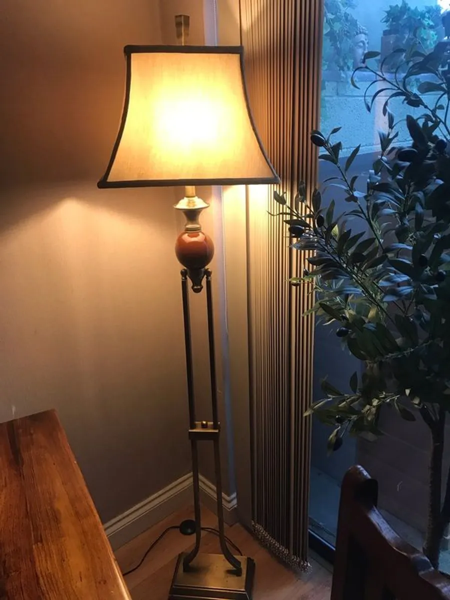 Mindy Browne classic floor lamp with ceramic sphere - Image 1