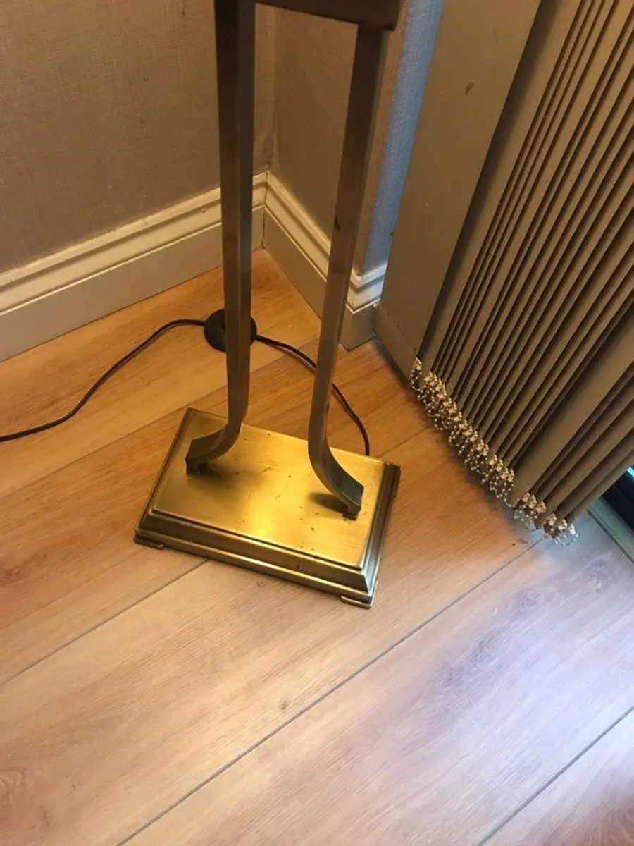 Mindy Browne classic floor lamp with ceramic sphere - Image 3