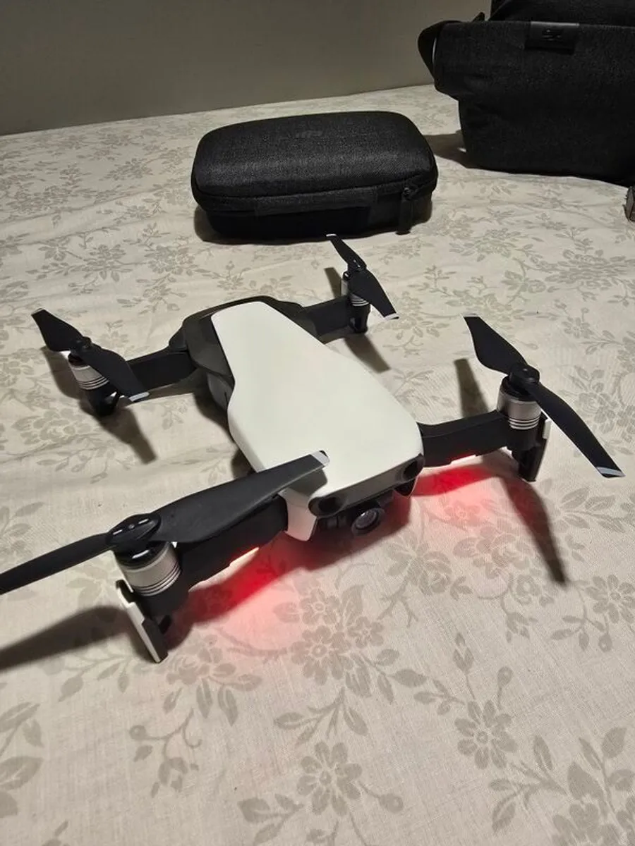 DJI Mavic Air Drone - Image 1