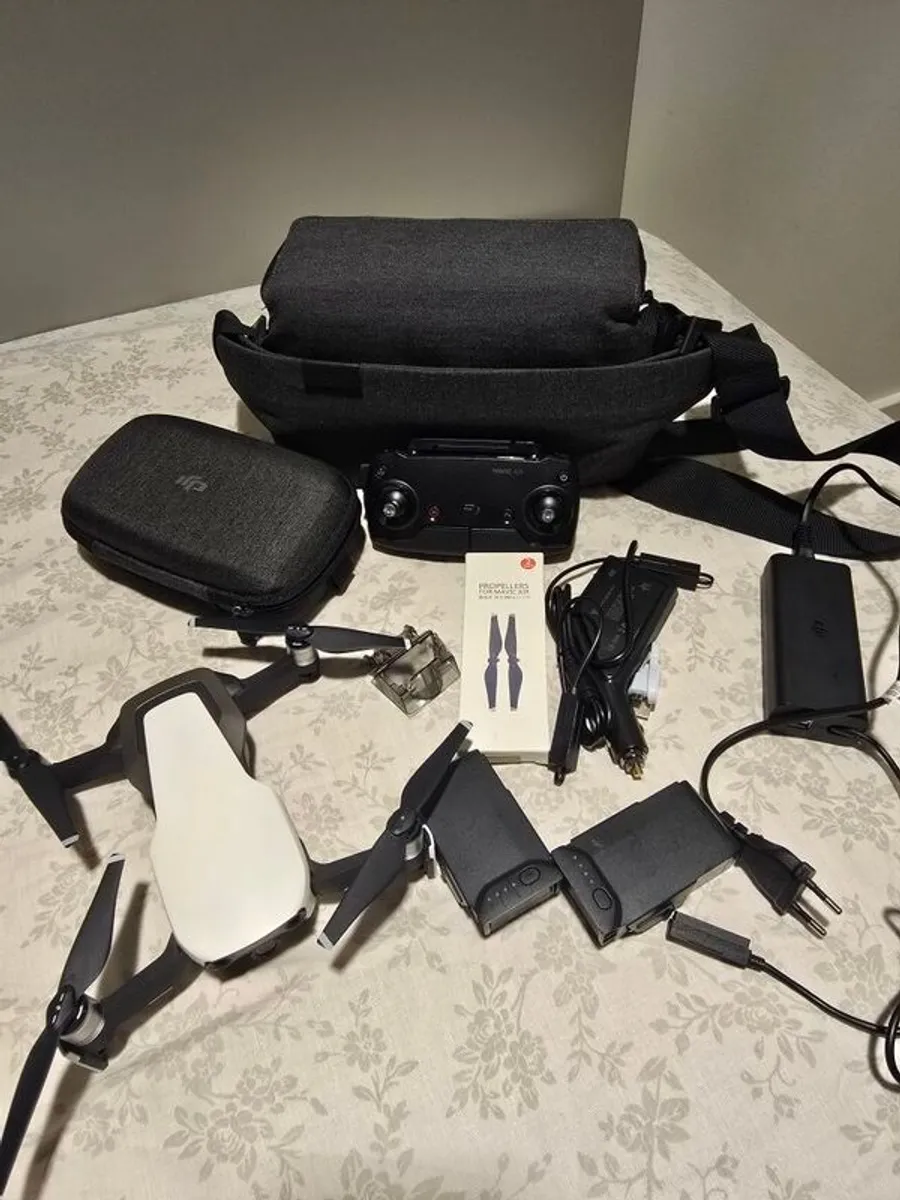 DJI Mavic Air Drone - Image 2