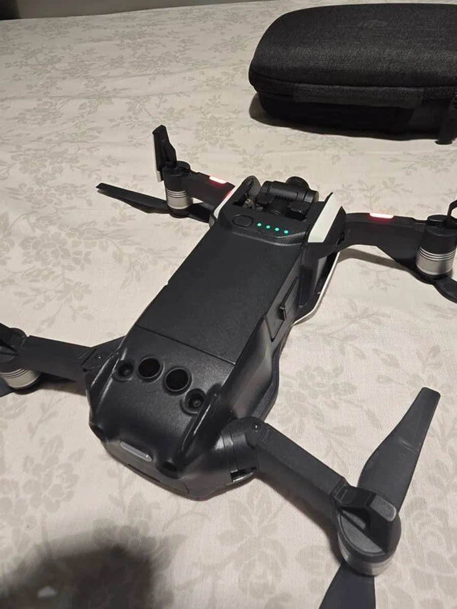 DJI Mavic Air Drone - Image 3