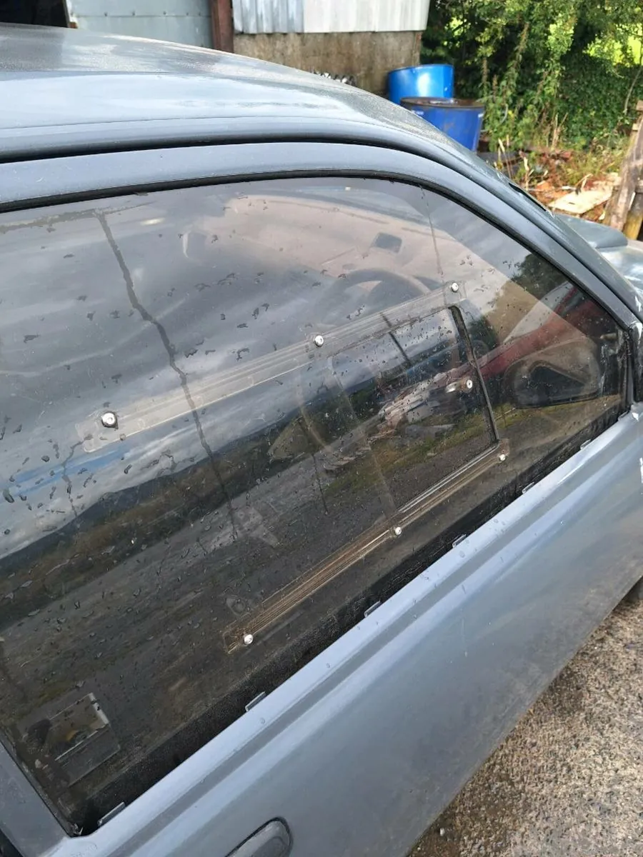 Toyota Starlet - Image 4