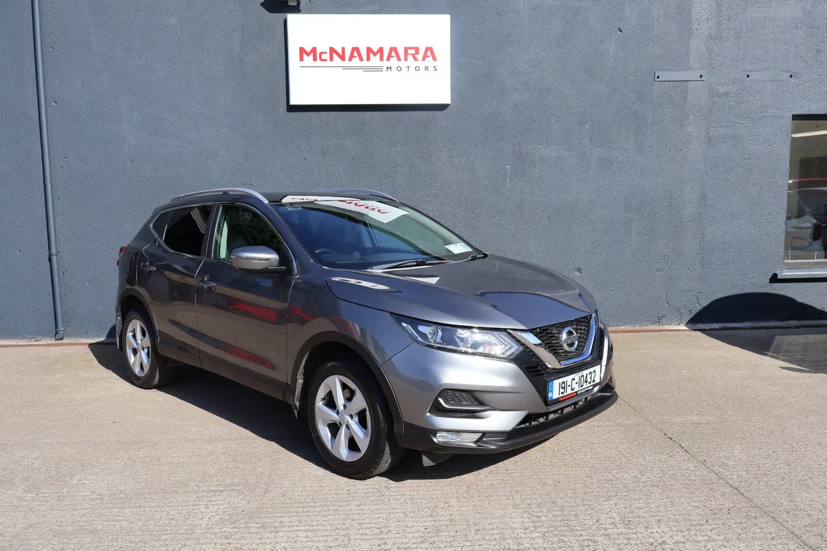 Nissan Qashqai SV Only 73,000Km Exceptional! - Image 1