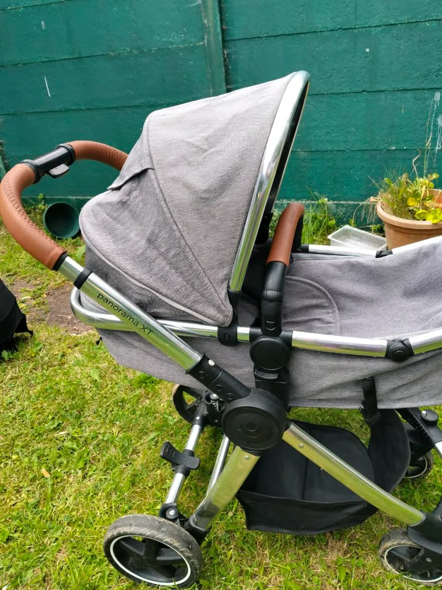 Car seat and Stroller - Image 4