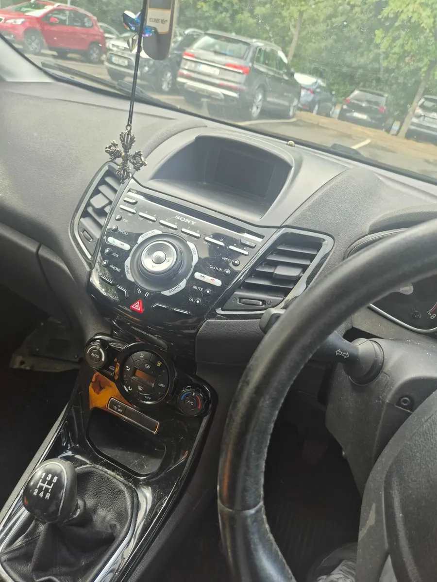 Ford Fiesta Titanium 1.0L - Image 4