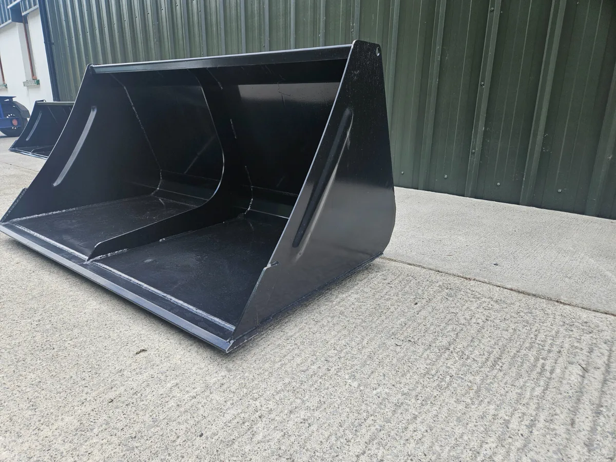 Rhino heavy duty buckets - Image 3